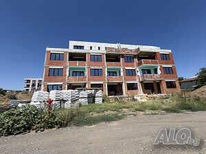 ПРОСТОРЕН двустаен апартамент (70 кв.м.) с ОГРОМЕН хол и ПАРКОМЯСТО | Акт 15