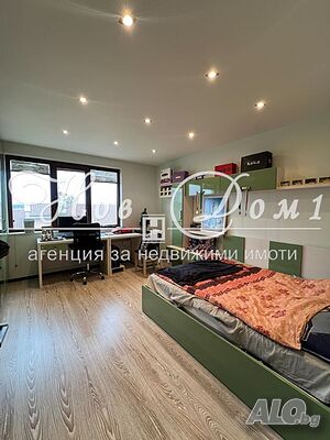 image_9