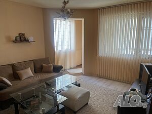 Продава се Четиристаен в кв. Каменица 1