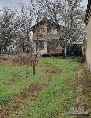 🏡Двуетажна Къща в с. Зелениково