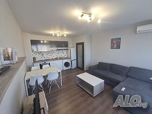 Просторен двустаен апартамент Кършияка