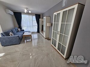Нов луксозен