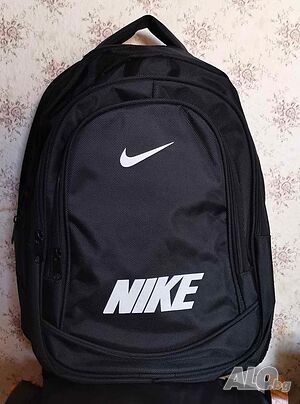 раници Nike, Adidas и Manchester