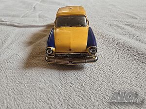 Газ 21 Волга Метална Количка 1:43 Autotime Collection Милиция За Части Реставрация