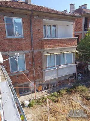 Къща в Кърджали, кв. Байкал