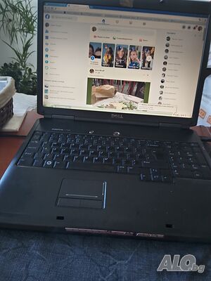Продавам работeщ лаптоп DELL