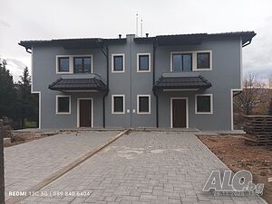 Продава НОВА двуетажна къща, кв. ”Струмско ”