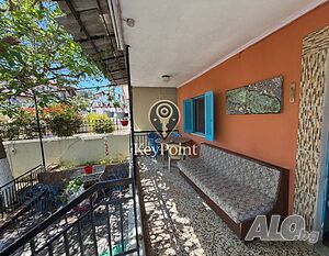 HOUSE 120,000€