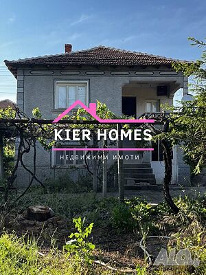 Двуетажна къща в с. Чешнегирово, обл. Пловдив