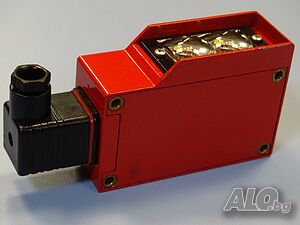 фотосензор Leuze LS85/4E photoelectric sensor 24V