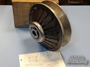Вариаторна шайба Lenze 11-213.25-920 variable speed pulley 28H7 Ф250/Ф28