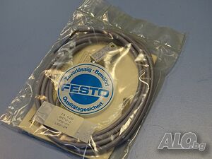 Индуктивен сензор Festo SMTO-1-PS-K-LED-24 proximity switch