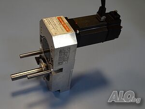 мотор редуктор MITSUBISHI HC-MFS43-S13 AC servo motor SPN 05640.0011 worm gear box