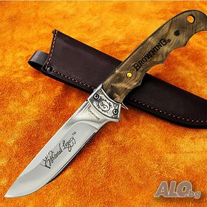 Бутиков ловен нож BROWNING B4040 с инкрустации, орехова дръжкa и кожена кания