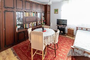 Продава се къща с двор в Руски квартал