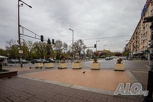 Продава голям двустаен апартамент на бул. Патриарх Евтимий до бул. Витоша