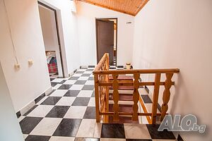 image_8