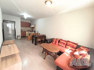Продава двустаен апартамент до метростанция Красно село