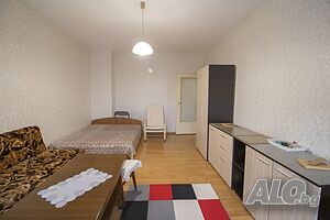 Продава едностаен апартамент в близост до магазин Мерканто