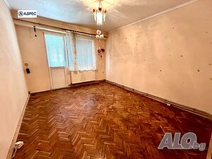 Двустаен апартамент 72 кв.м Панел 4 етаж Непоследен