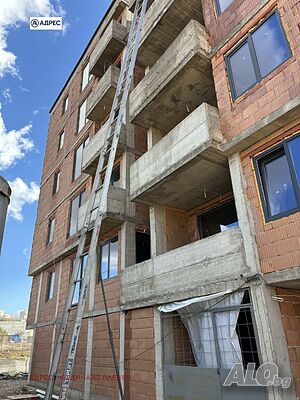 Тристаен апартамент 78 кв.м Тухла 2026 г. 1 етаж Първи жилищен