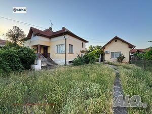 89 кв.м РЗП 1065 кв.м двор