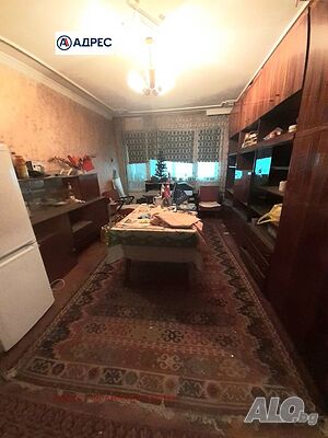 Многостаен апартамент 120 кв.м Тухла 1970 г. 8 етаж Последен етаж