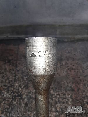 Ключ за гуми 27мм плътен як