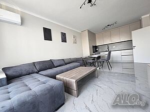 Двустаен обзаведен апартамент в кв. Христо Смирненски