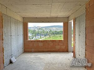 Двустаен апартамент за продажба в кв. Владислав Варненчик