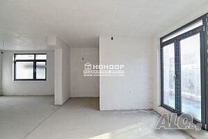 Тристаен апартамент с АКТ 16 до МОЛ Пловдив - Широк Център-Запад,