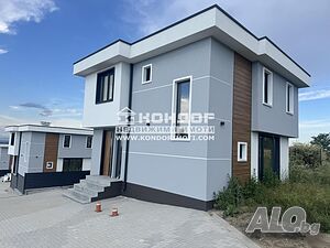 Самостоятелна къща