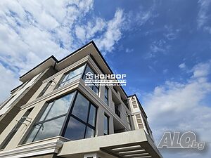 Двустаен апартавент с прекрасен собствен двор