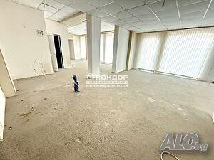 Кафе -Сладкарница /Детски Център /