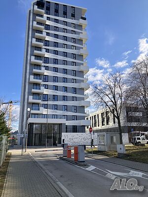 Нова обява ❗Паркоместа под наем в София Тех Парк жк Полигона - Sofia Tech Park - Гараж под наем