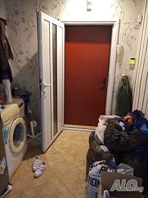 Продава двустаен апартамент в кв. Боян Българанов 1 Двустаен апартамент 64 кв.м Панел 1980 г. 3 етаж Непоследен | Апартаменти | Боян Българанов 1 Шумен
