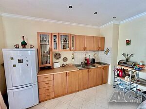 Продавам тристаен апартамент, Созопол, Санта Марина