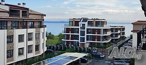 Двустаен апартамент в луксозна сграда с гледка море