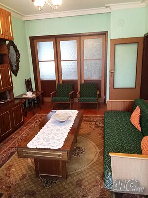 Стая под наем до ресторант ”Стадиона”. За момиче