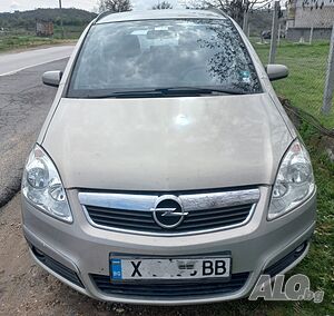 Opel Zafira B - 2008 г, 1.6, иска ремонт