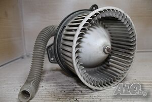 Вентилатор парно Мазда 323ф бж 2.0тд 90кс 99г Mazda 323f bj 2.0td 90hp 1999