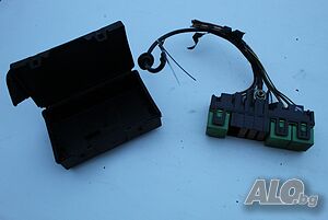 Кутия с релета и бушони Пежо 307 св 2.0хди комби 03г Peugeot 307 sw 2.0hdi 2003