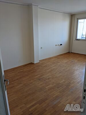 Собственик продава апартамент