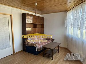 Кремък консулт! Продава къща в село Роза!