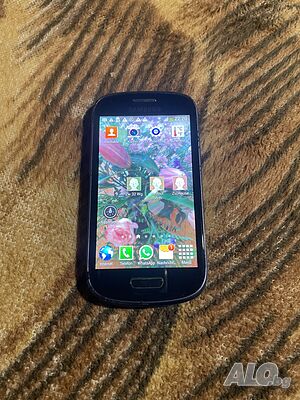 Продавам Samsung Galaxy S3 mini