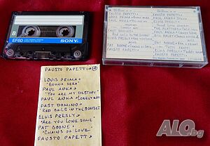 Аудиокасета с евъргрийни, изпълнени от Fausto Papetti.
