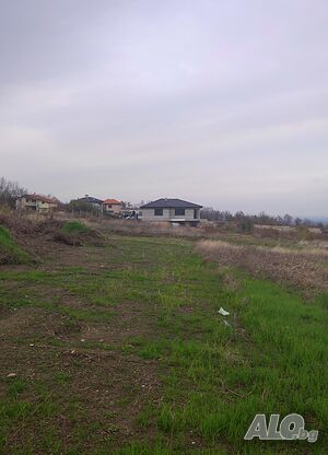 Поземлен имот в гр. Куклен намиращ се в местност ”ХАЙВА ЧЕШМА”