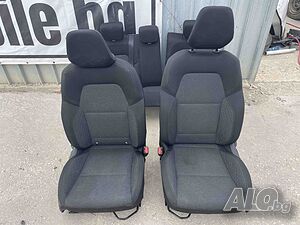 Салон, седалки предни и задни от Renault Clio 5 1. 0 TCe, 101 hp, 5sp., engine H4D450, 77 000 km