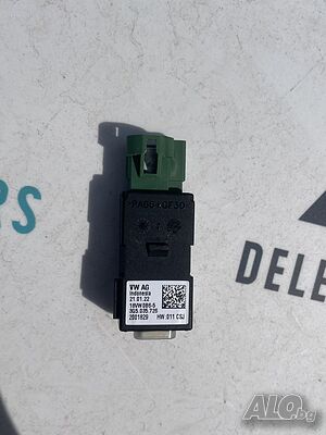 3G5035726 USB конектор от Skoda SuperB 2.0 TDI DSG 4x4 200 кс., двигател DTUA, euro 6D, 2022 г.
