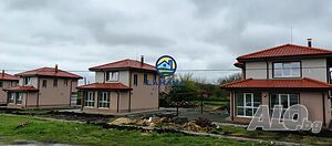 ТОП цена! НОВА къща със собствен двор без такса поддръжка!